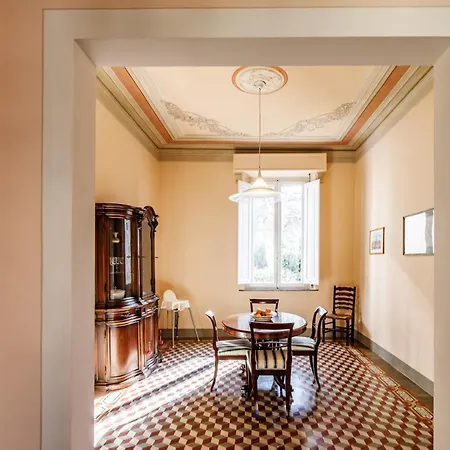 Guesthost - Casa Calise Elegant With Garage Siena