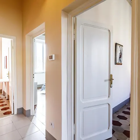 Guesthost - Casa Calise Elegant With Garage *